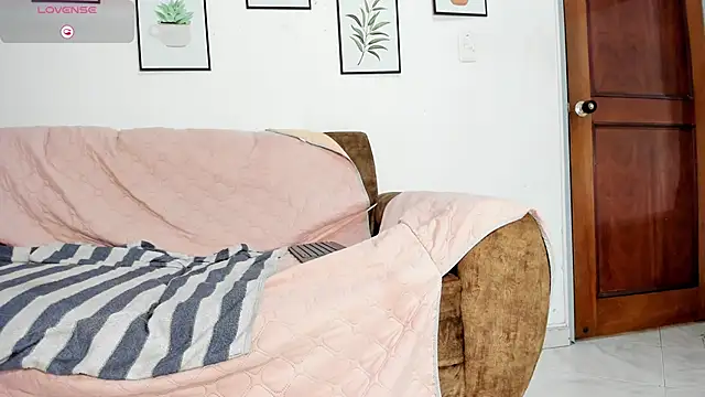 Chat XXX ao vivo de DomenicaW