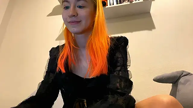 دردشة EmilyHein الجنسية المباشرة