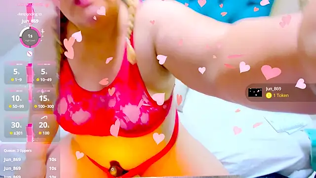 Czat XXX na żywo – Nayla_Garner