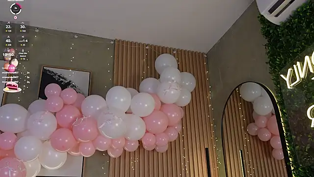 Chatroom XXX en direct de nina_soul