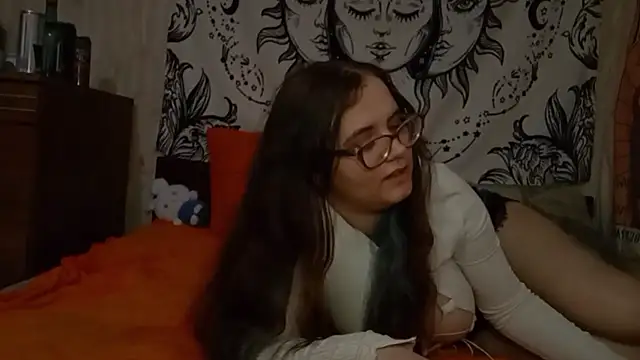 Miyabeee Chat XXX in diretta