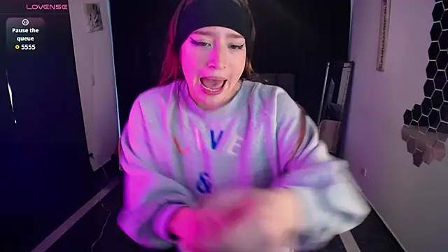 eliana_meawのライブXXXチャット