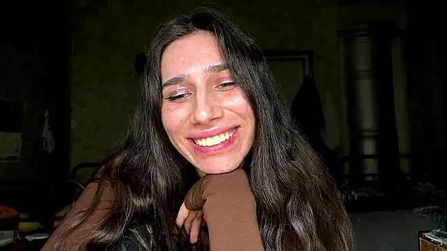 แชท XXX สดของ Yesmymia