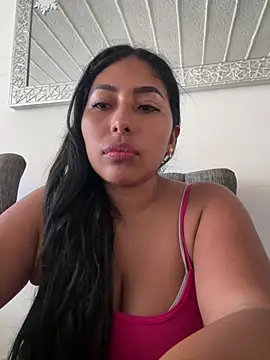 Chat XXX en directo de emmyjhonson07