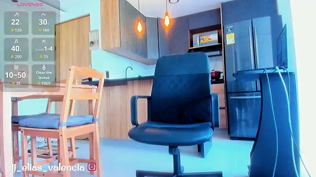 fitnolan's Live XXX Chat