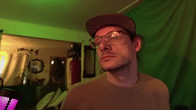 MasterDaddyCool: απευθείας συνομιλία ΧΧΧ