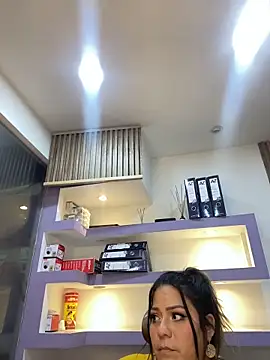 Chat XXX en directo de isabella_horney_