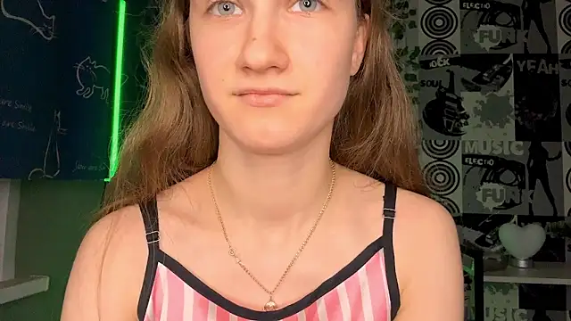 helgicuteness' Live XXX Chat