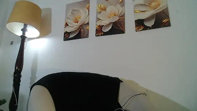 viiolet_collins' Live XXX Chat