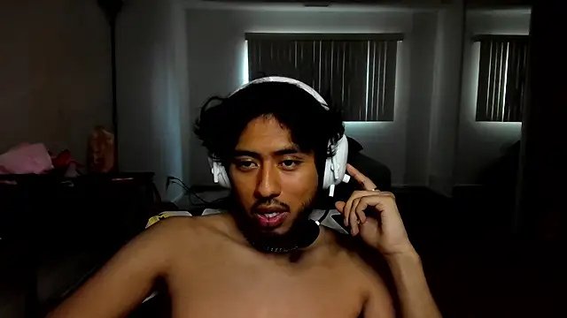 Živý XXX chat Embersboudoir