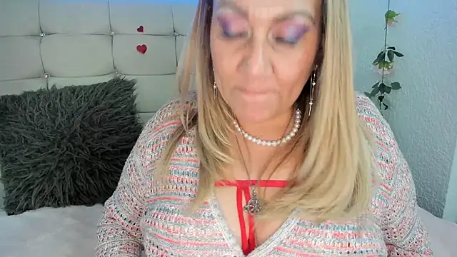 Chat XXX en directo de yayita_mature