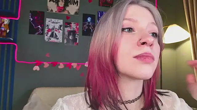 arielabradberry Adlı Modelin Canlı XXX Sohbeti