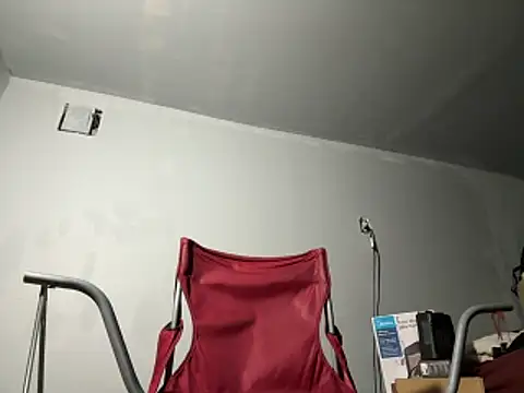 MIGHTYDEMONXXX élő XXX-chatje