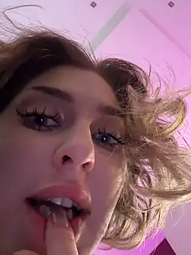 Chat XXX Live KellyKeler