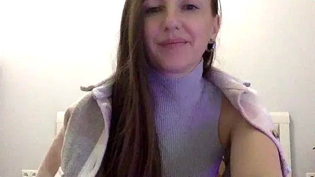 Melivorra Adlı Modelin Canlı XXX Sohbeti