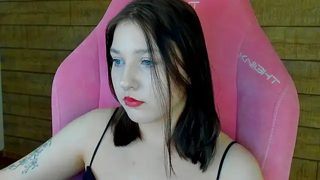 TinnaBurton – Naživo XXX chat