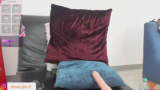 Chat +18 de emmagirl0 ao vivo