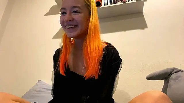 دردشة EmilyHein الجنسية المباشرة