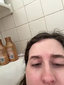 Luce127: онлайн-секс-чат