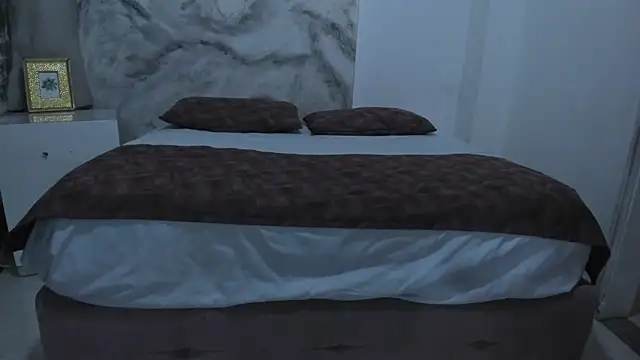 Živý XXX chat AnaiaClarck