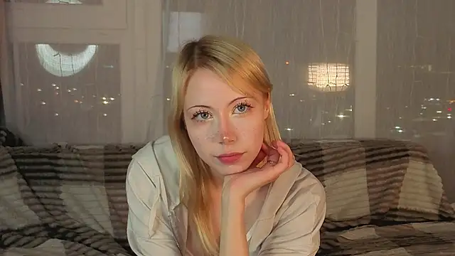 UWU_flower Chat XXX in diretta