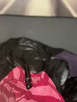 Chat +18 de SEXaddictCANDY10 ao vivo