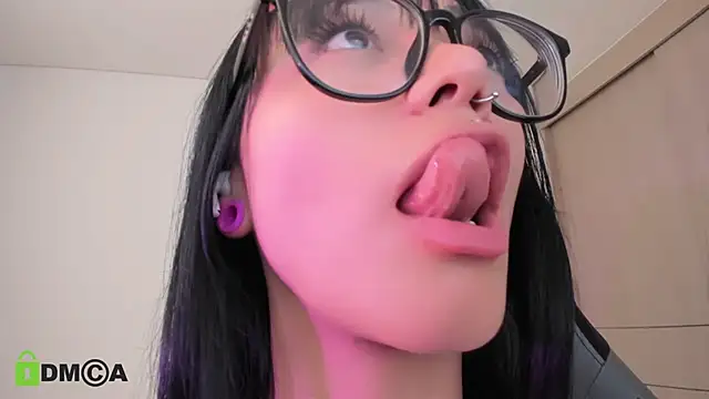 แชท XXX สดของ alice-rausing