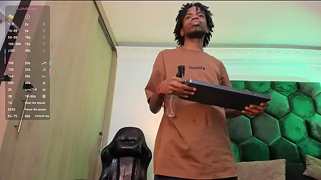 Živý XXX chat AllexJacob