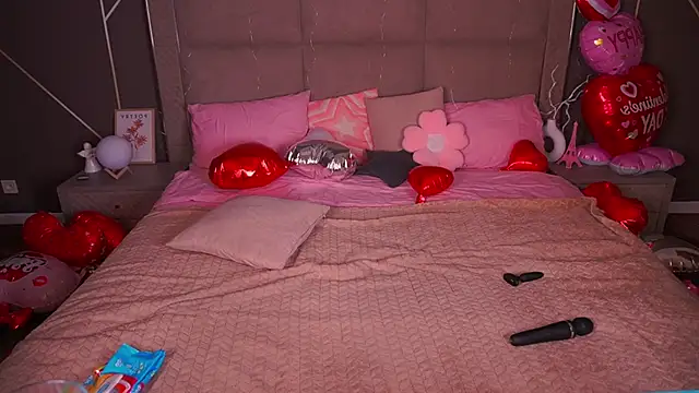 KimberlyWorld Chat XXX in diretta