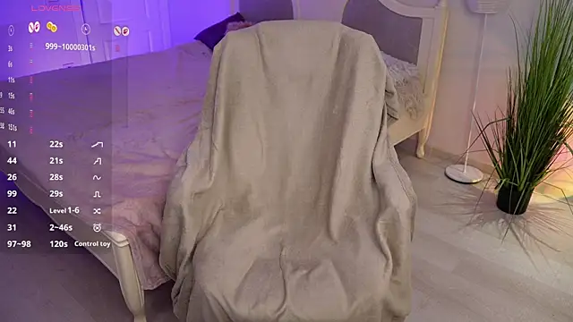 Chatroom XXX en direct de melisaevanse