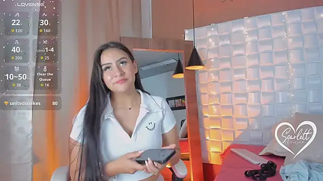 Scarlett_Kiiss Live XXX-Chat