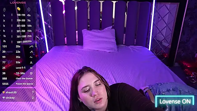 AmiraChasen Live XXX chat