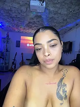 Kloe_Cooper: απευθείας συνομιλία ΧΧΧ