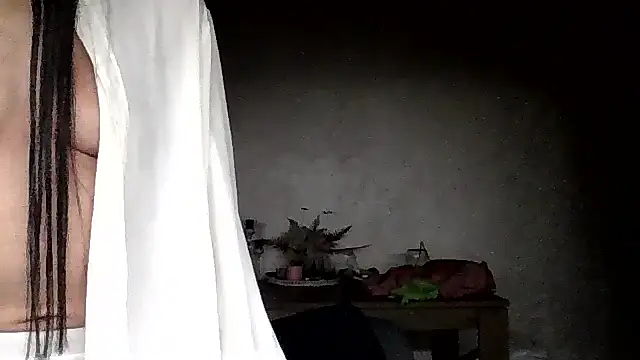 JulianaGold1's Live XXX Chat