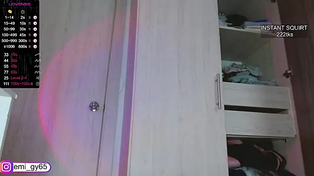 emilyn_grey1n Live XXX chat
