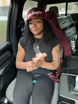 HaloRodeoLover2 Live XXX-chat