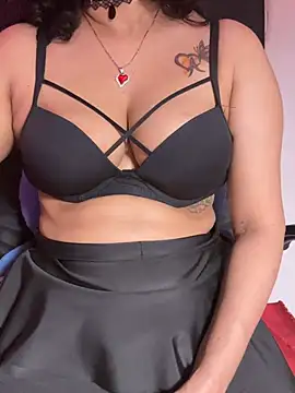 Squirt_Queen_X 现场XXX聊天