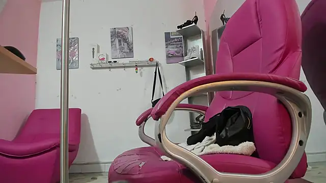 CAMILA--REY Adlı Modelin Canlı XXX Sohbeti