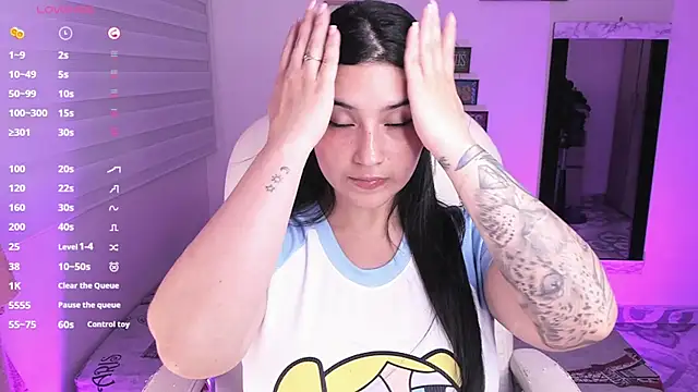 Chat +18 de miss_alice0 ao vivo