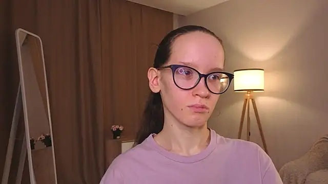 BettyBrowni: απευθείας συνομιλία ΧΧΧ