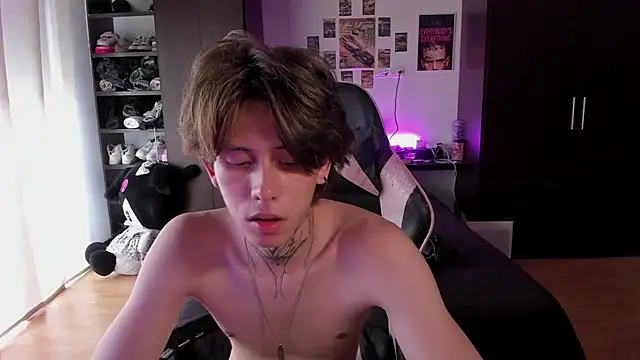 xIce_Boy's Live XXX Chat