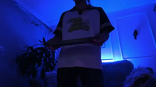 Leo_santoro 网络视讯表演