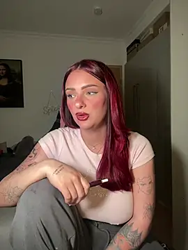 OliviaaFischer live XXX chat