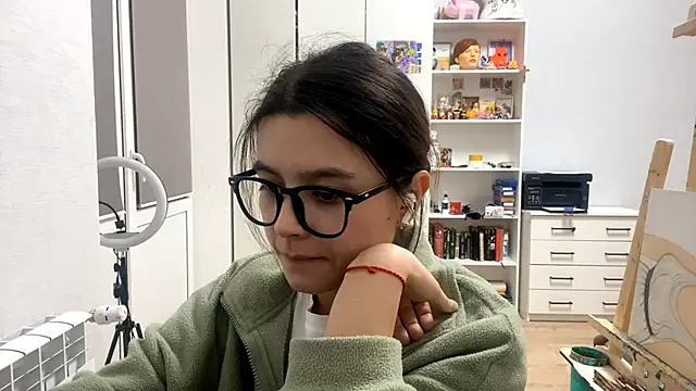 SaintMari Live XXX-chat