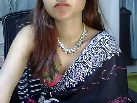 Maaya_khan Show Webcam