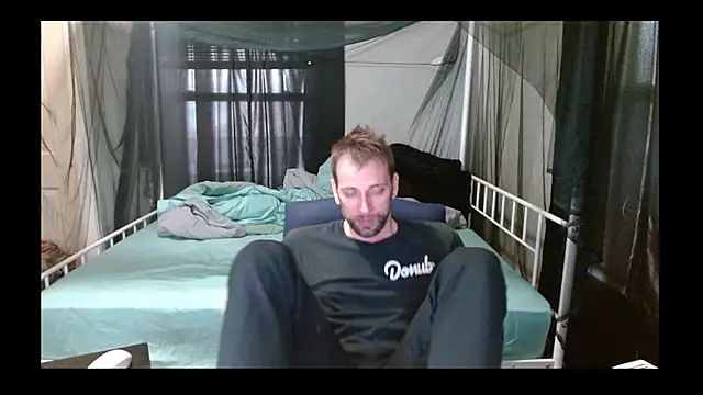 Show webcam de cguffey2284