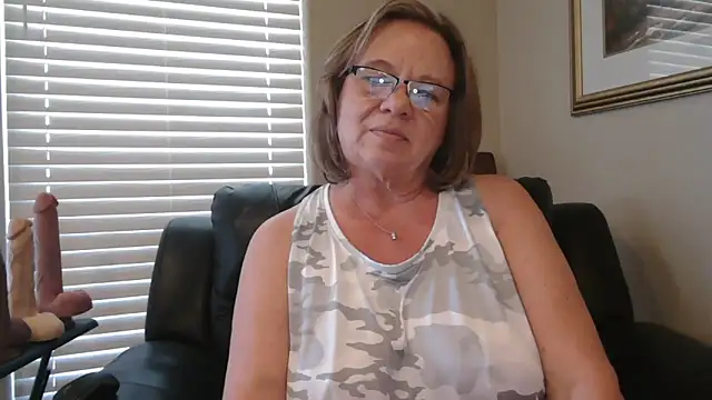 Chat XXX ao vivo de BustyAnnie