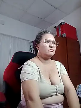 Chatroom XXX en direct de helenca43