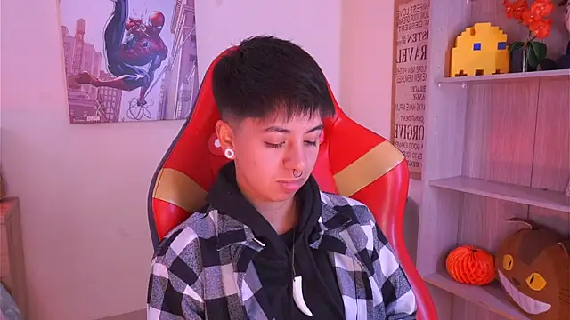 tommy_blue's Live XXX Chat