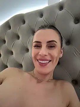 _JessyRey_ – Naživo XXX chat